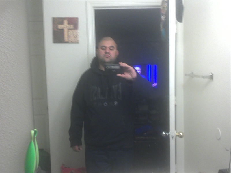 Date this voluptuous United States man Jerry from Reno US16579