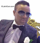 happy Colombia man  from Coventry GB835