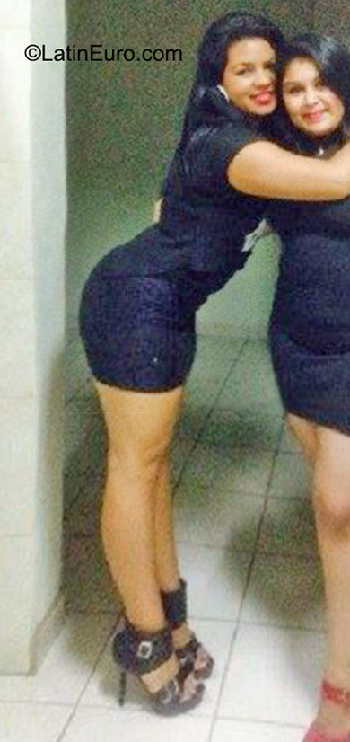 Date this sensual Honduras girl Esthefany from Tegucigalpa HN1774