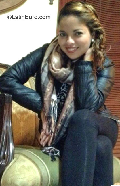 Date this charming Honduras girl Karla from Puerto Cortes HN1793