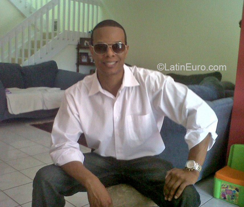 Date this gorgeous United States man Trueblue from Miramar US16640