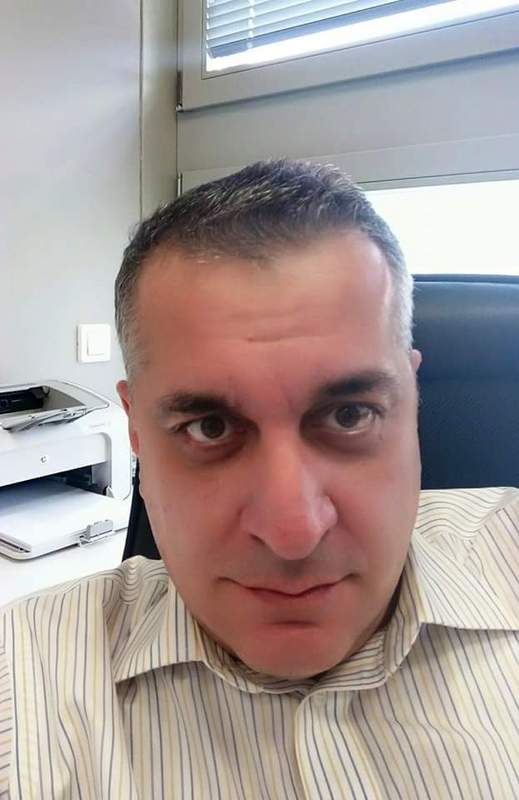 Date this sultry United Kingdom man Nikoloz from Aberdeen MY64