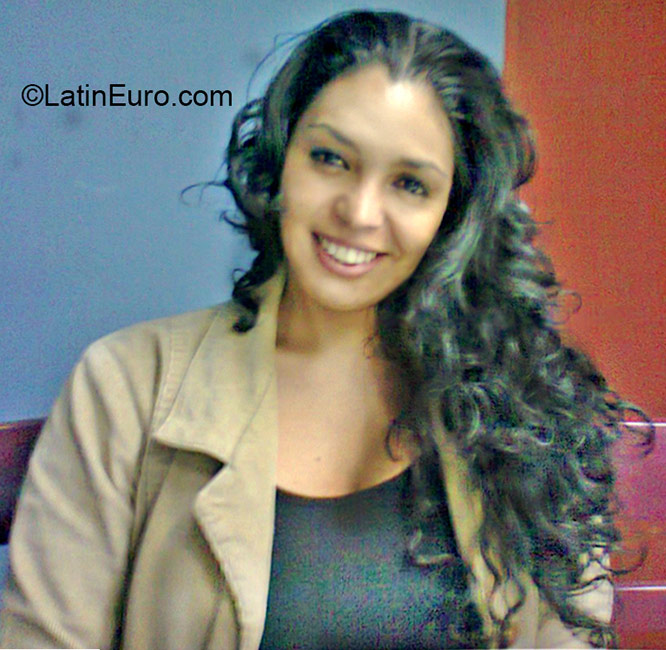 Date this stunning Honduras girl Suyapa Yenny from Tegucigalpa HN1800