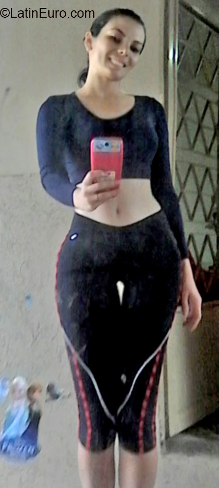 Date this passionate Brazil girl Eliziete from Brasilia BR9495