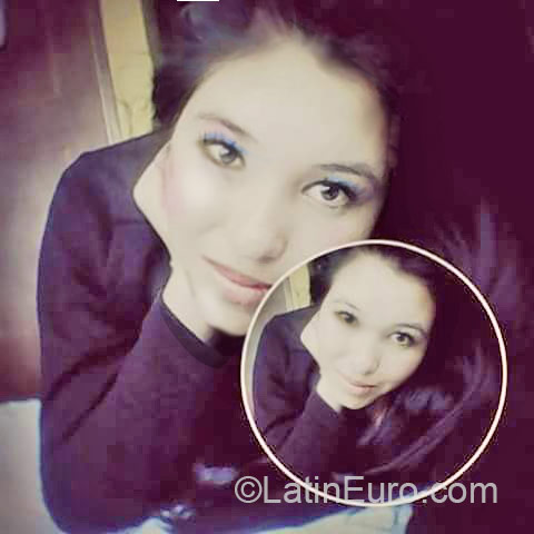 Date this funny Colombia girl Johanna from Bogota CO18249