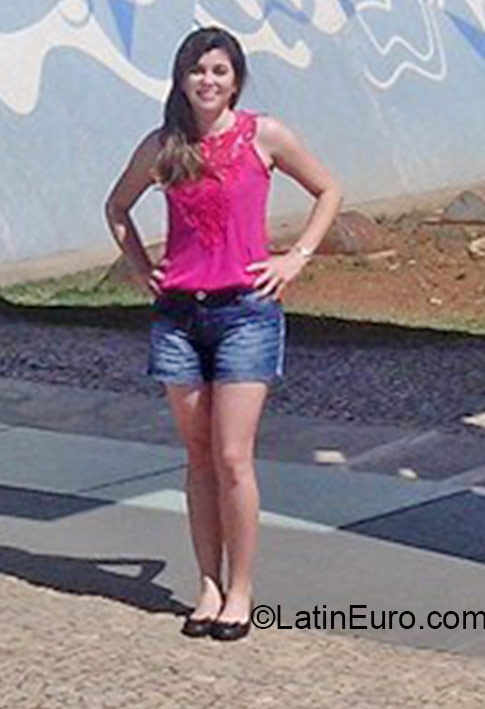 Date this gorgeous Brazil girl Ana from Vitoria BR9515