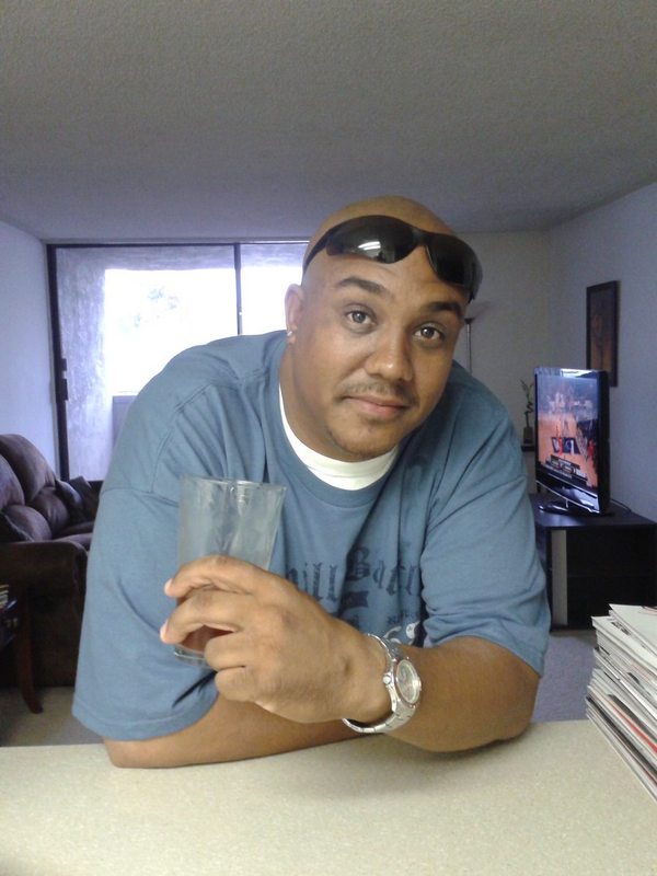 Date this passionate United States man Tim from Los Angeles US16726