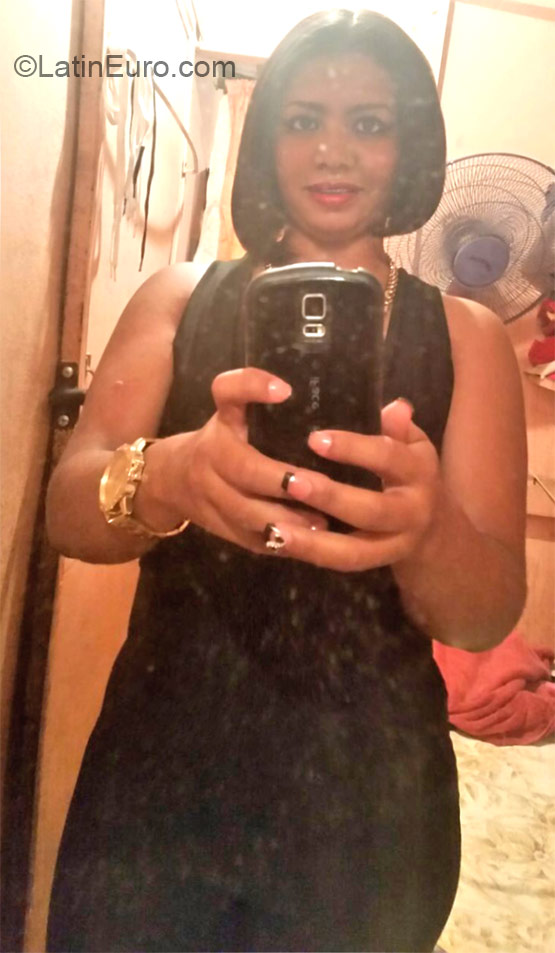 Date this funny Dominican Republic girl Ranilsa from puerto plata DO24130