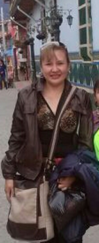 Date this tall Colombia girl Monica from Manizales US21259