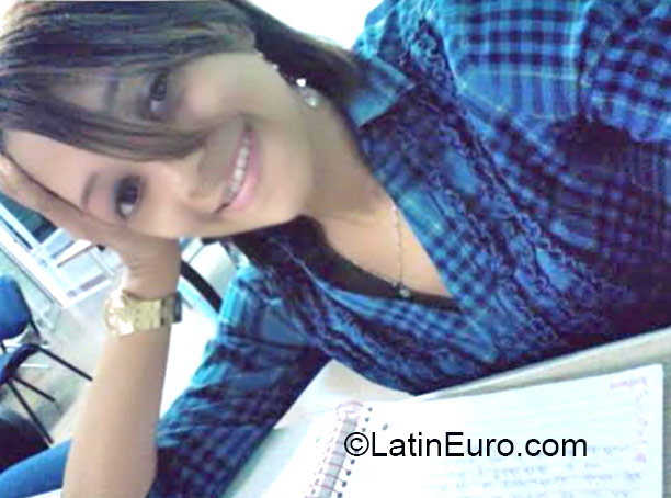 Date this georgeous Dominican Republic girl Radi from Boca Chica DO24247