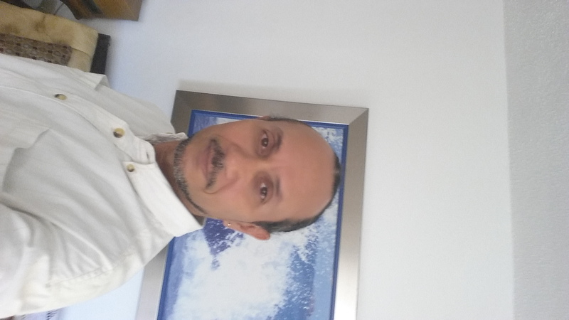 Date this happy United States man Eddienelly from San Juan US16878