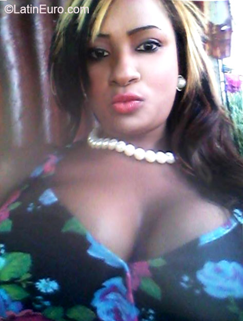 Date this cute Dominican Republic girl Felicia from Santiagos DO24527