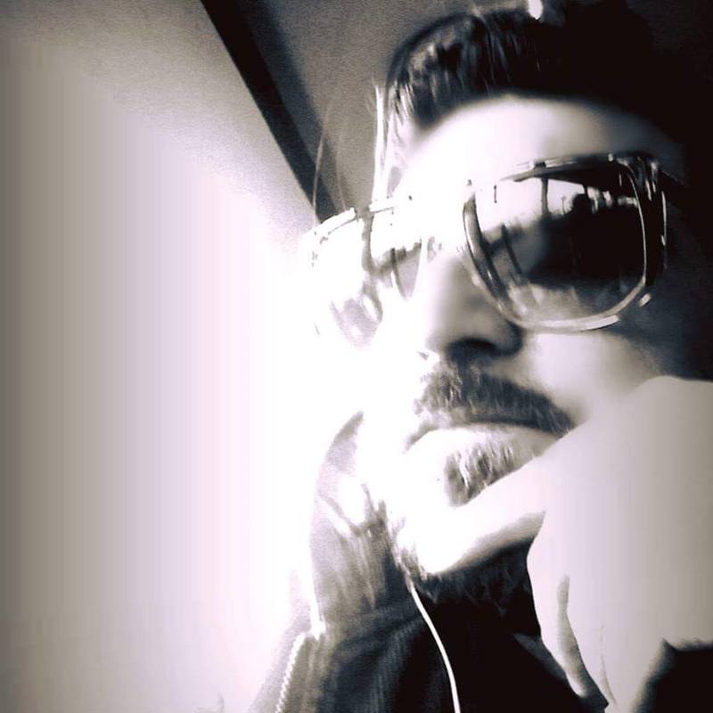 Date this funny Greece man Theodore1978 from Piraeus GR49