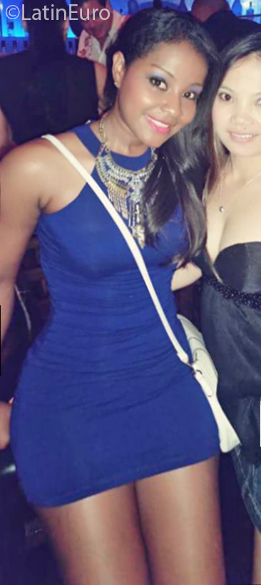 Date this attractive United States girl Melba from Tampa US17061