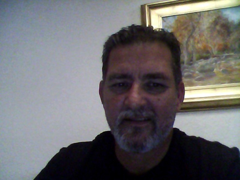 Date this delightful United States man JhugHuggins from Barstow US17083