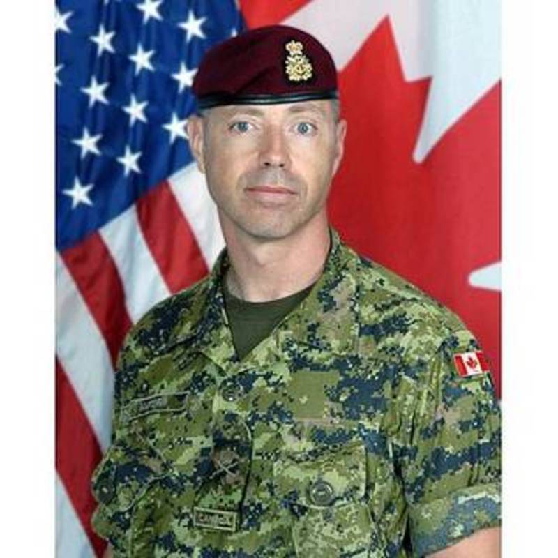 Date this gorgeous United States man Michael from Los Angeles US17120