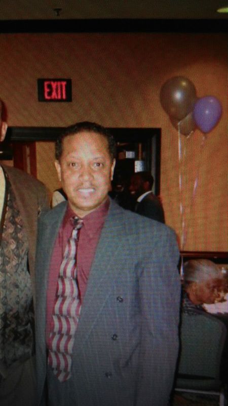 Date this hard body United States man Curtis from Ravenel US17126