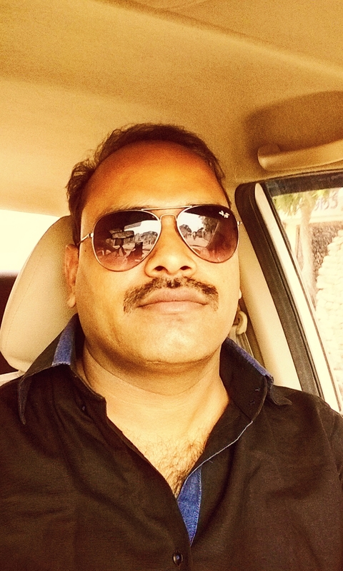 Date this pretty India man Sushil from Delhi IN306