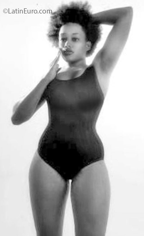 Date this funny Dominican Republic girl Ann from Santo Domingo DO25230