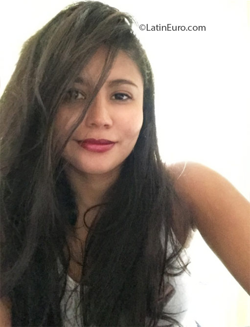 Date this cute Brazil girl Priscila from Sao Luis BR9623