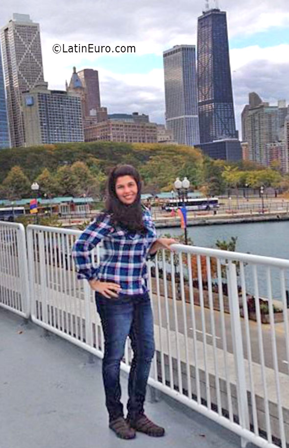 Date this passionate Venezuela girl Mariale from Caracas VE666