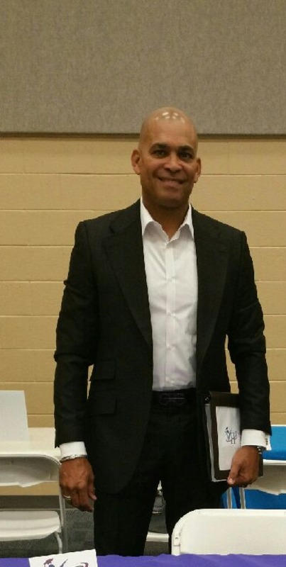 Date this lovely United States man ROBLEENEL from Atlanta US17432