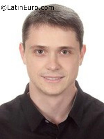 Date this georgeous Ukraine man Andrew3001 from Kiev UA58