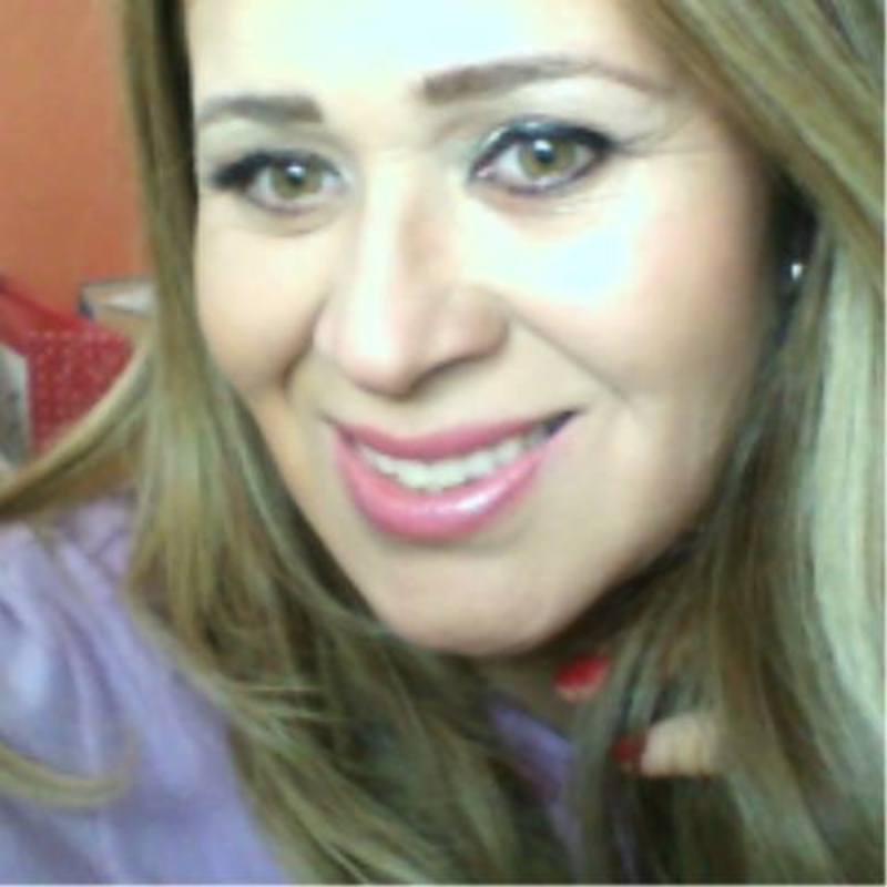 Date this beautiful Brazil girl Izabel from Curitiba BR9718