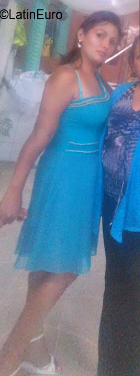 Date this exotic Honduras girl Yesi from San Pedro Sula HN2237