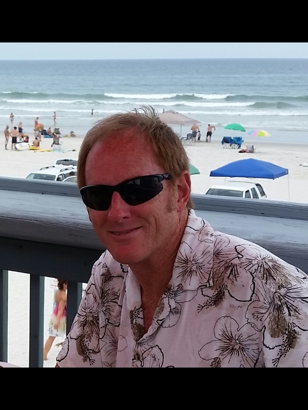 Date this sensual United States man Terry from Cocoa Beach US17492