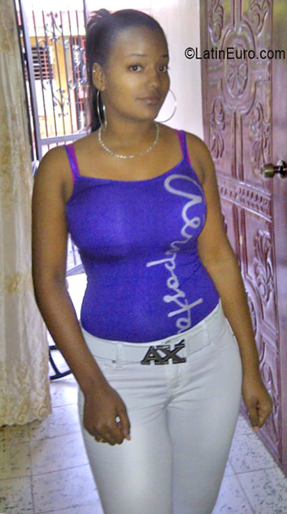 Date this stunning Dominican Republic girl Mariela from San Francisco De Macoris DO26246