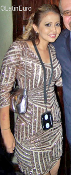 Date this attractive Venezuela girl Marlen from Valencia VE691