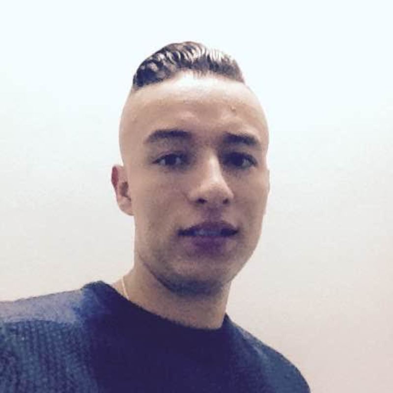 Date this happy Colombia man Sebastian from Medellin CO19276