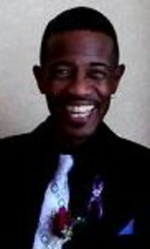 Date this lovely United States man Justles from Gary US17547