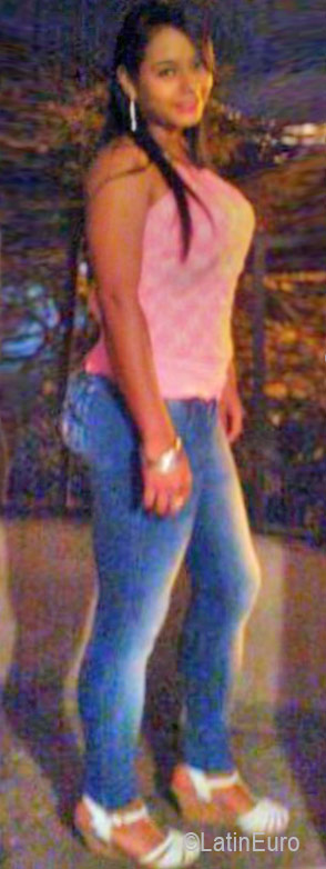 Date this voluptuous Colombia girl Lina from Medellin CO19287