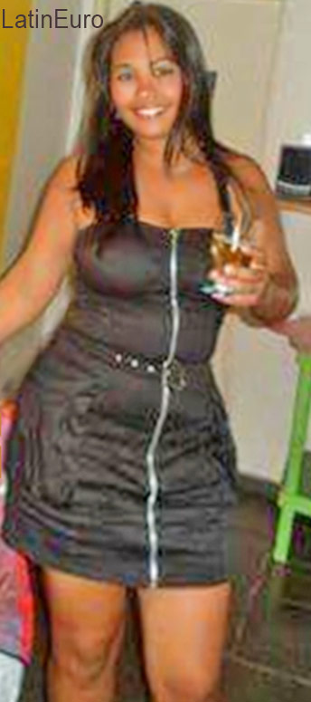 Date this young Brazil girl Gisele from Sao Jose dos Campos BR9759