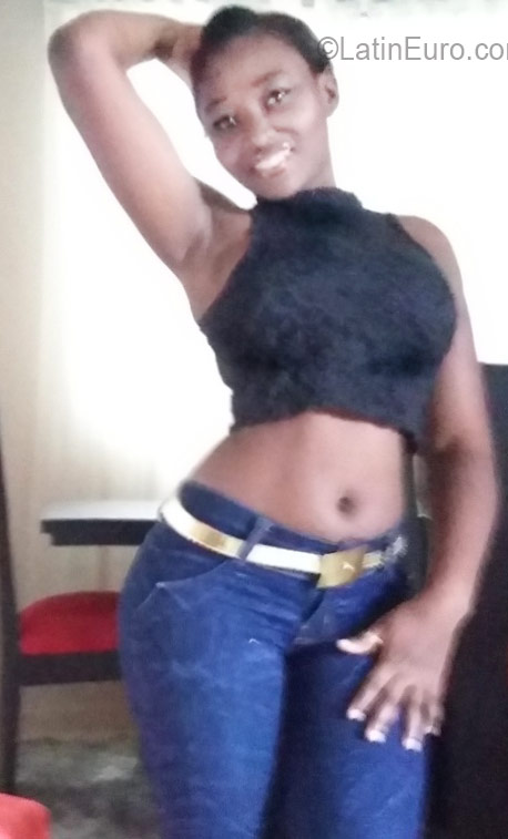 Date this lovely Dominican Republic girl Maritza from Santiago DO26460