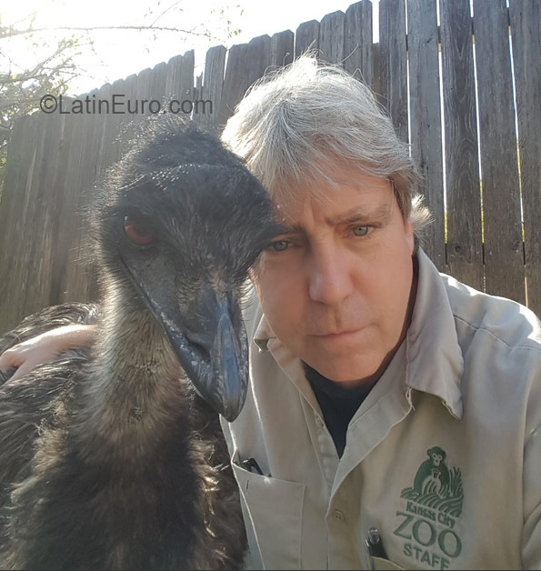 Date this attractive United States man Jerbear from Kansas City US17604