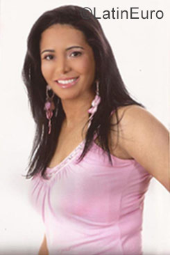 Date this athletic Brazil girl Paula from Sao Paulo BR9785