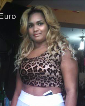 Date this delightful Dominican Republic girl Wanda from Santo Domingo DO26664