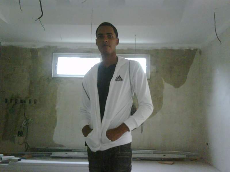 Date this fun Dominican Republic man Aneudi from República Dominicana DO26676