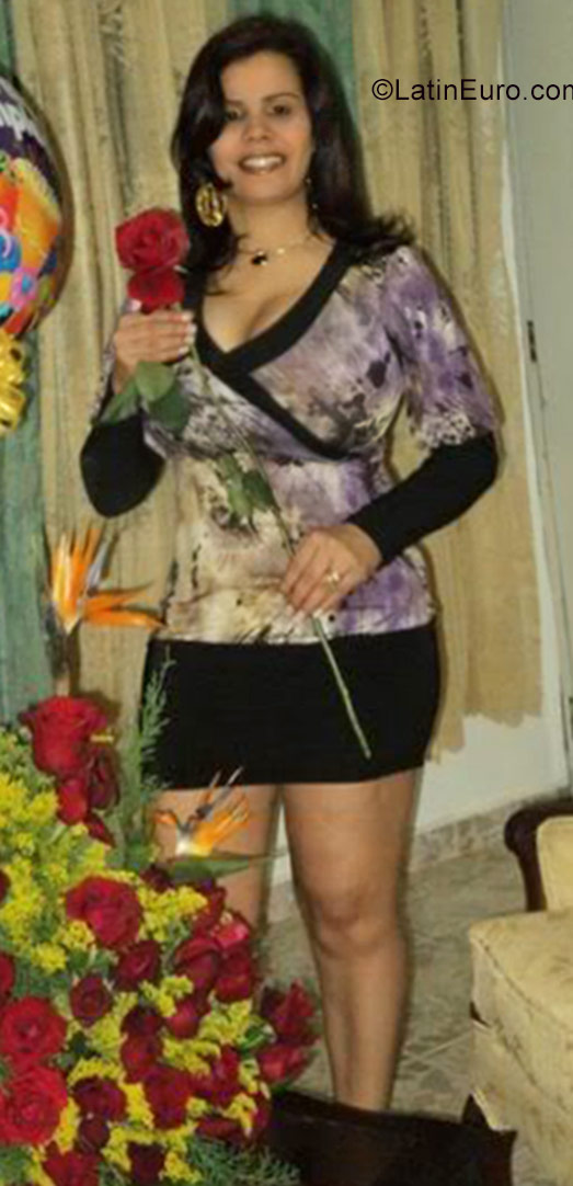 Date this exotic Dominican Republic girl Eva from Santiago DO27044