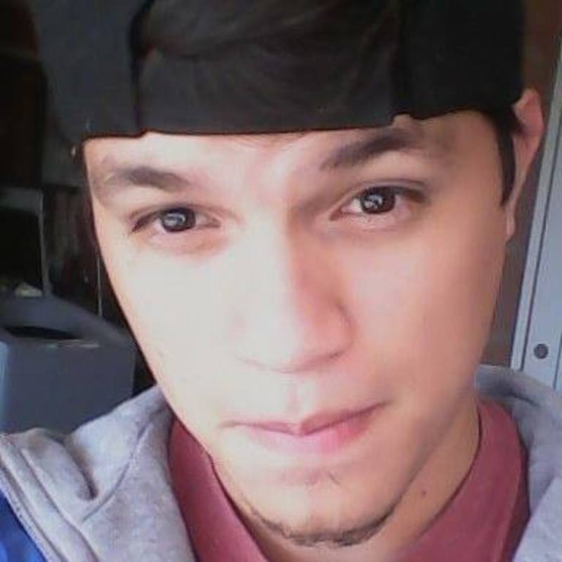 Date this sensual Colombia man Alexander moril from Bogota CO19981