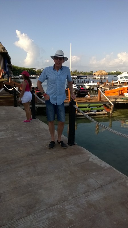 Date this stunning England man Dave from St Peter EN80