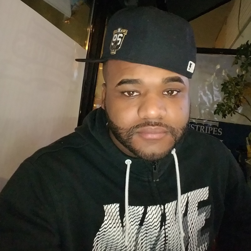 Date this charming United States man Ed___wins from Bronx US17863