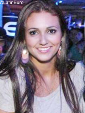 Date this delightful Brazil girl Marina from Apucarana BR9906