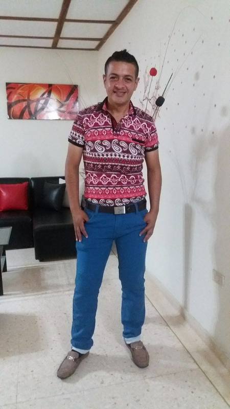 Date this attractive Colombia man Allen farid from Barranquilla CO20710