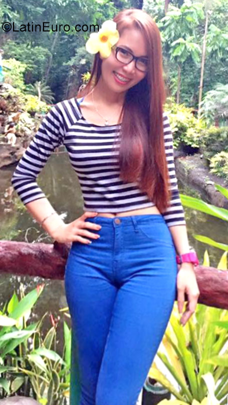 Date this funny Philippines girl Lei from Manila/ Dhahran, Saudi Arabia PH953