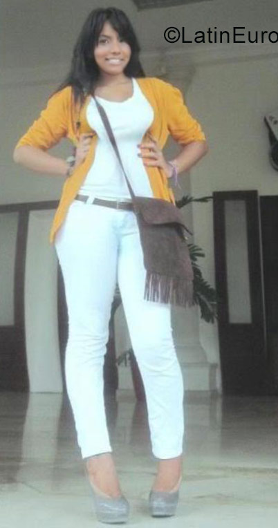 Date this pretty Dominican Republic girl Emi from Puerto Plata DO28059