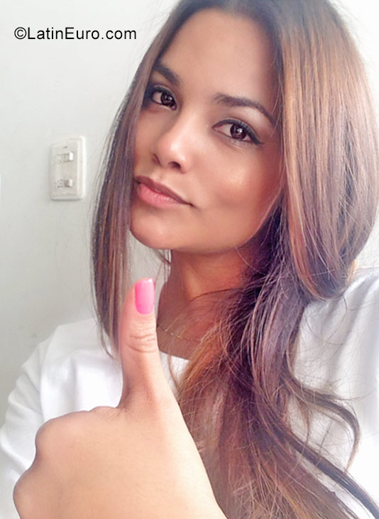 Date this lovely Colombia girl Cristina from Medellin CO21133